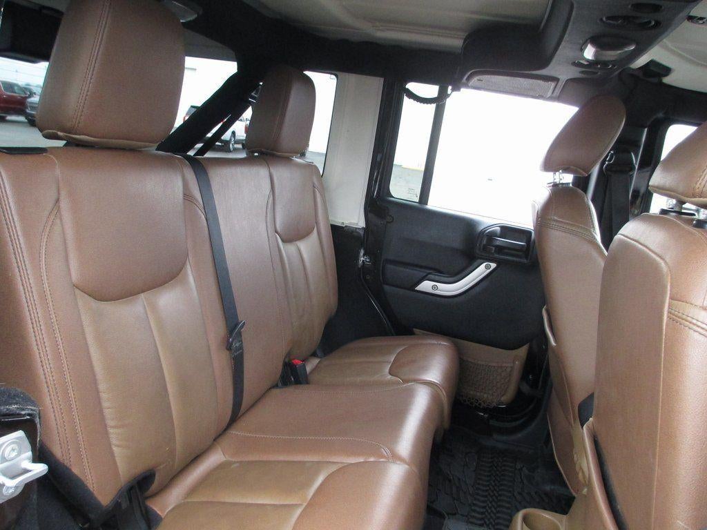 2017 Jeep Wrangler Unlimited Sahara 4x4