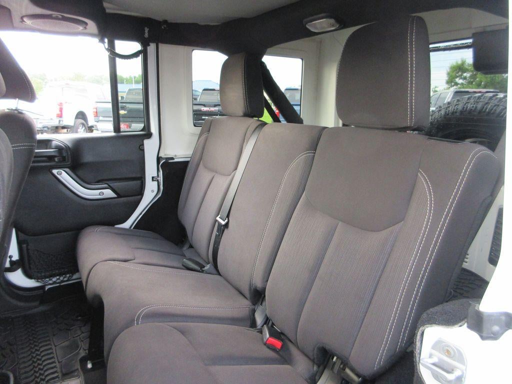 2014 Jeep Wrangler Unlimited Sahara