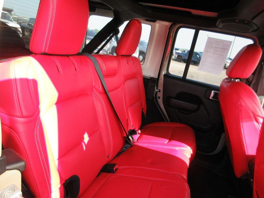 2022 Jeep Wrangler Unlimited Willys 4x4