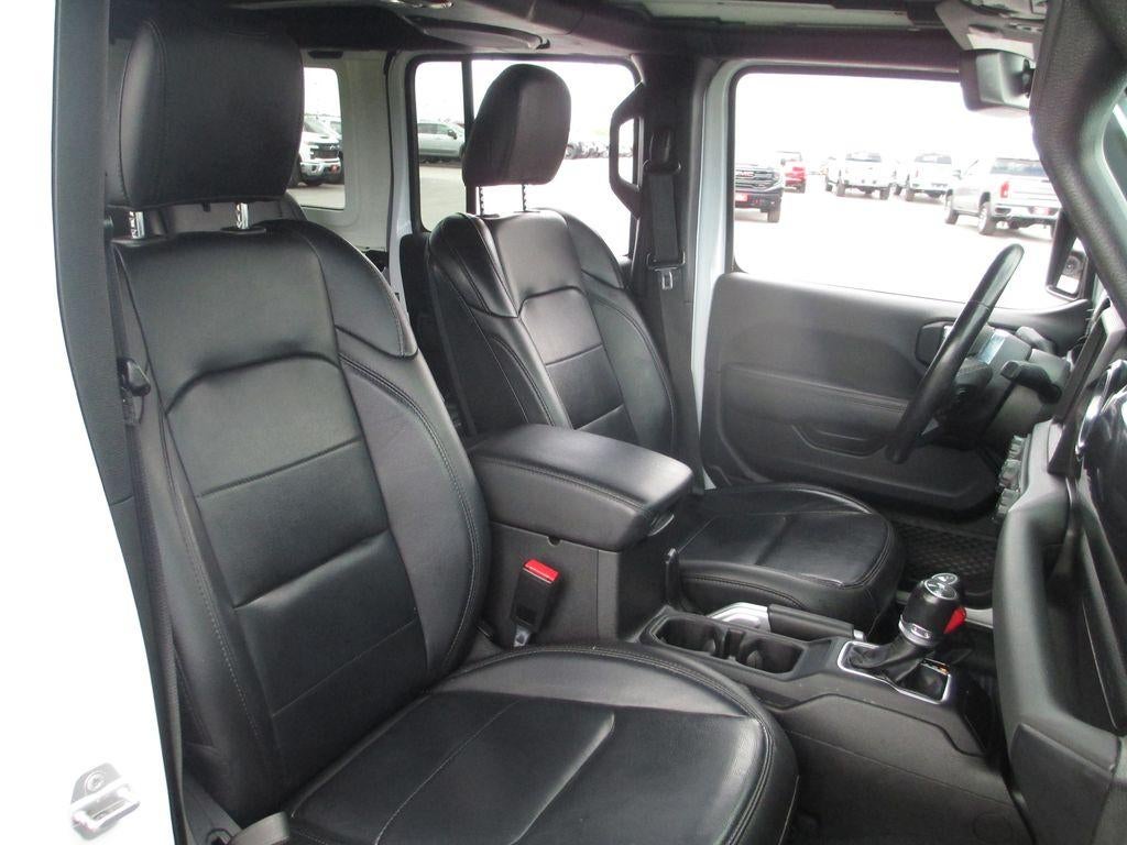 2021 Jeep Wrangler Unlimited Sahara Altitude 4x4
