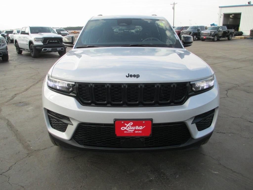 2023 Jeep Grand Cherokee Altitude