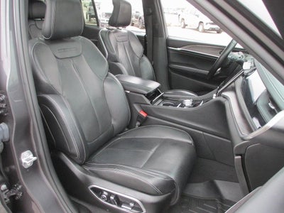 2022 Jeep Grand Cherokee Overland