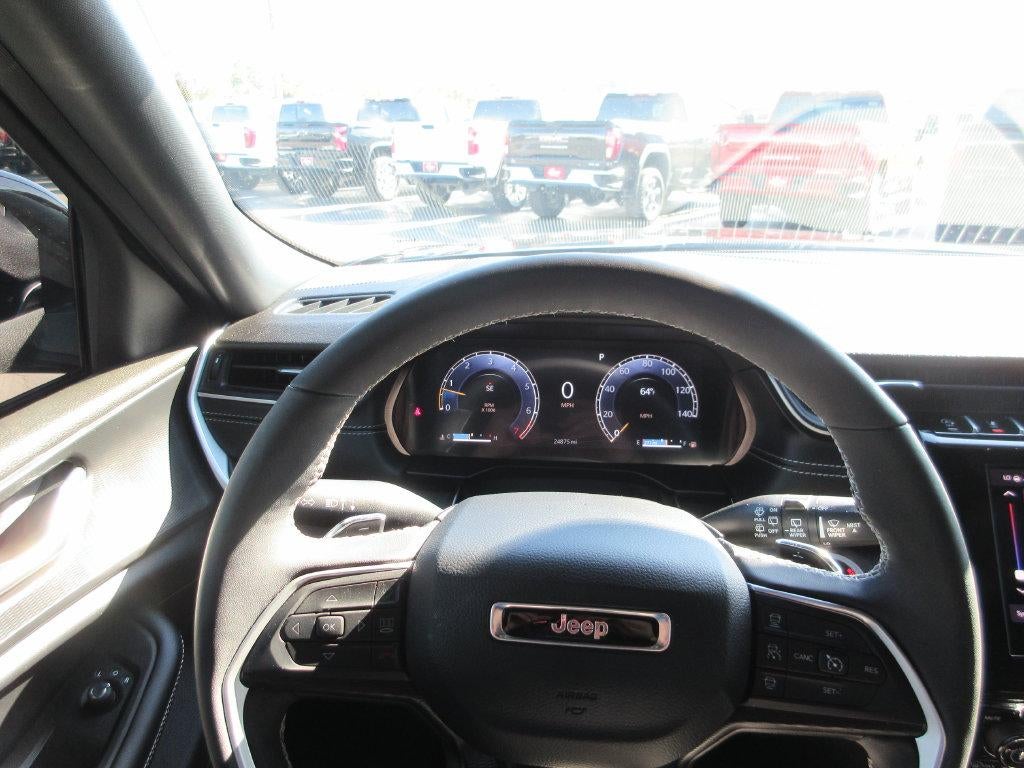 2025 Jeep Grand Cherokee L Altitude X 4x4