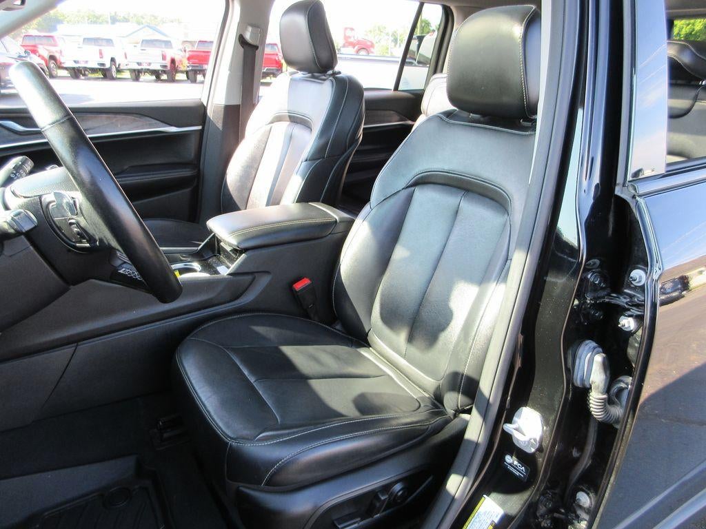 2022 Jeep Grand Cherokee L Limited 4x4