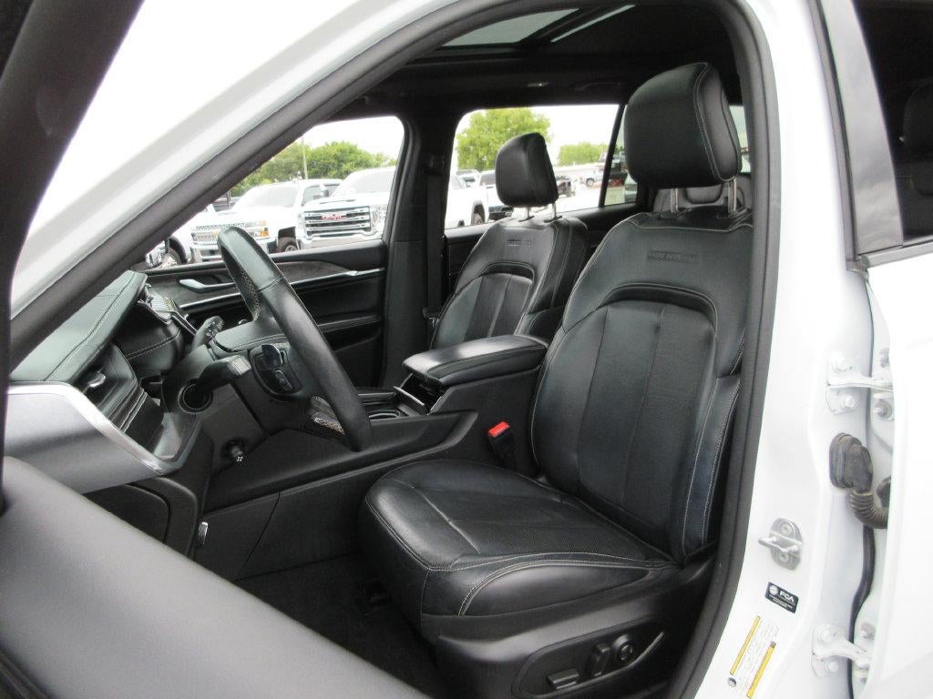 2022 Jeep Grand Cherokee L Overland 4x4