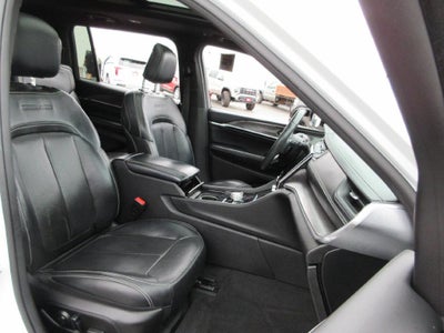2022 Jeep Grand Cherokee L Overland 4x4