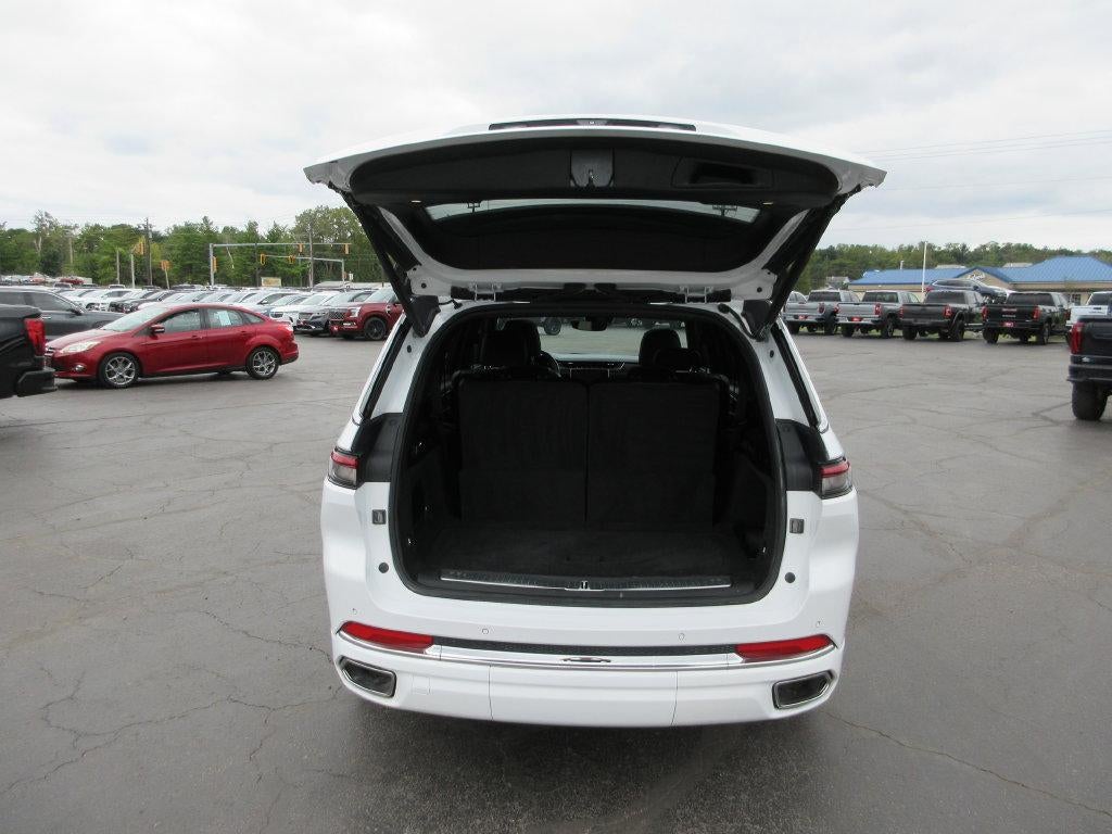 2022 Jeep Grand Cherokee L Overland 4x4