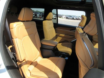 2025 Jeep Grand Cherokee L Summit Reserve 4x4