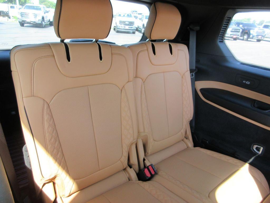 2025 Jeep Grand Cherokee L Summit Reserve 4x4