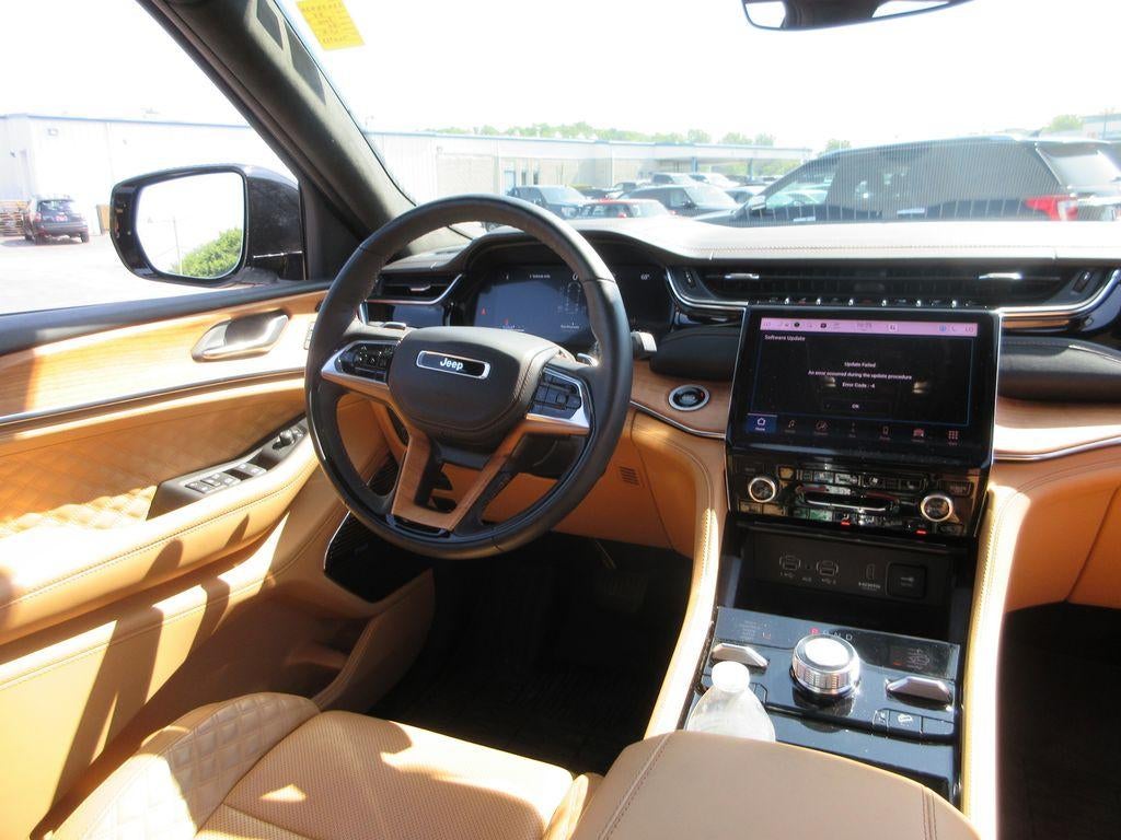 2025 Jeep Grand Cherokee L Summit Reserve 4x4