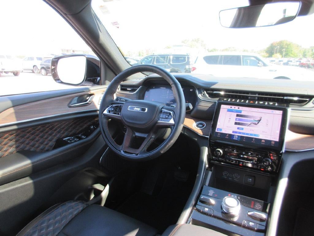 2024 Jeep Grand Cherokee L Summit 4x4