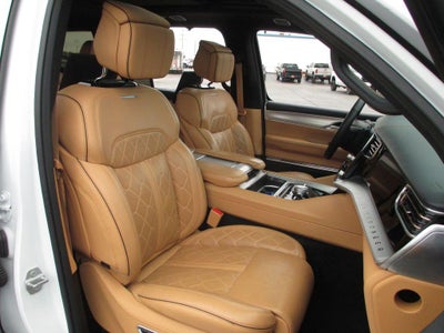2023 Jeep Grand Wagoneer L Series III 4x4