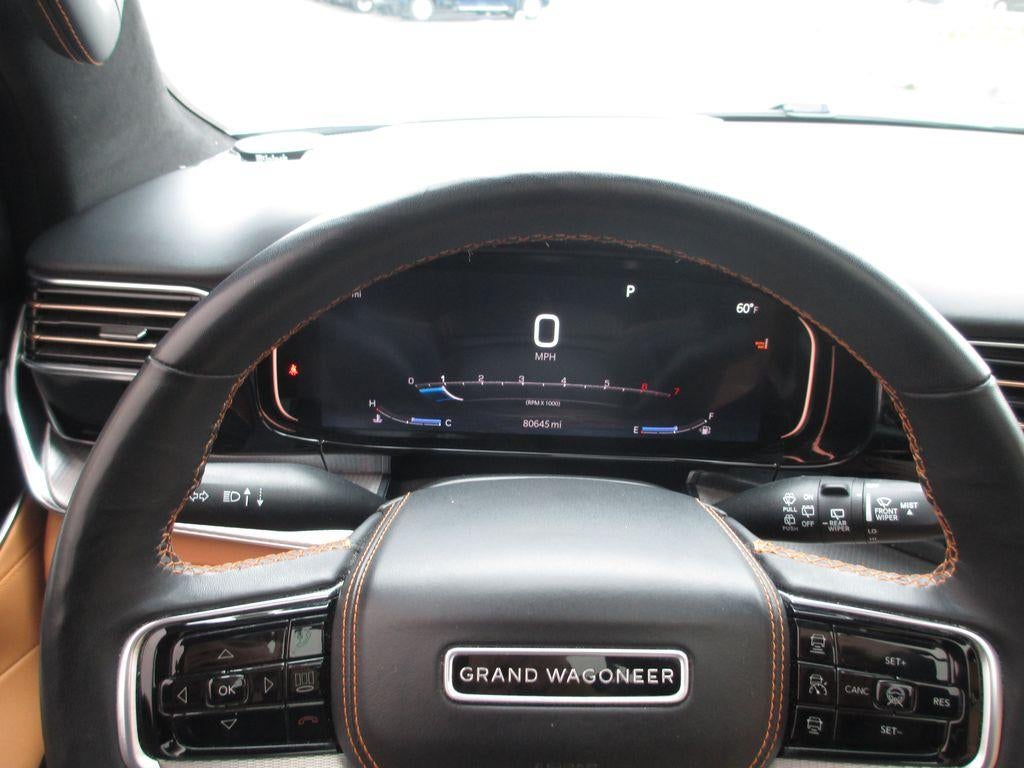 2023 Jeep Grand Wagoneer L Series III - Photo 30