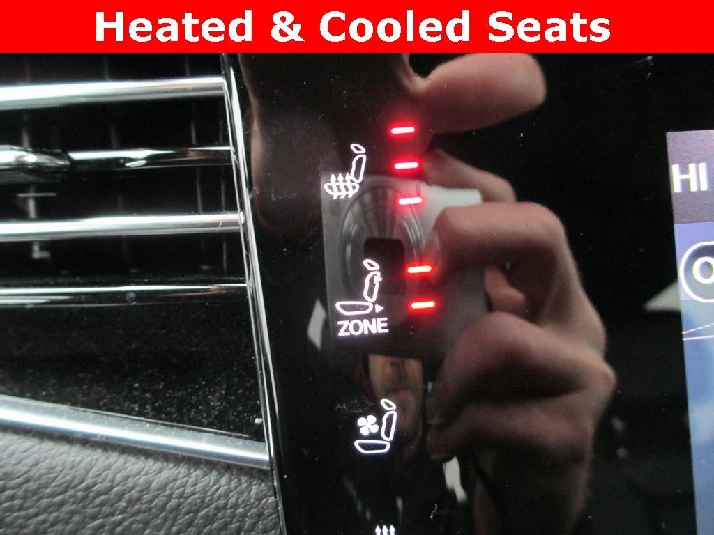 2024 Jeep Wagoneer Series II Carbide