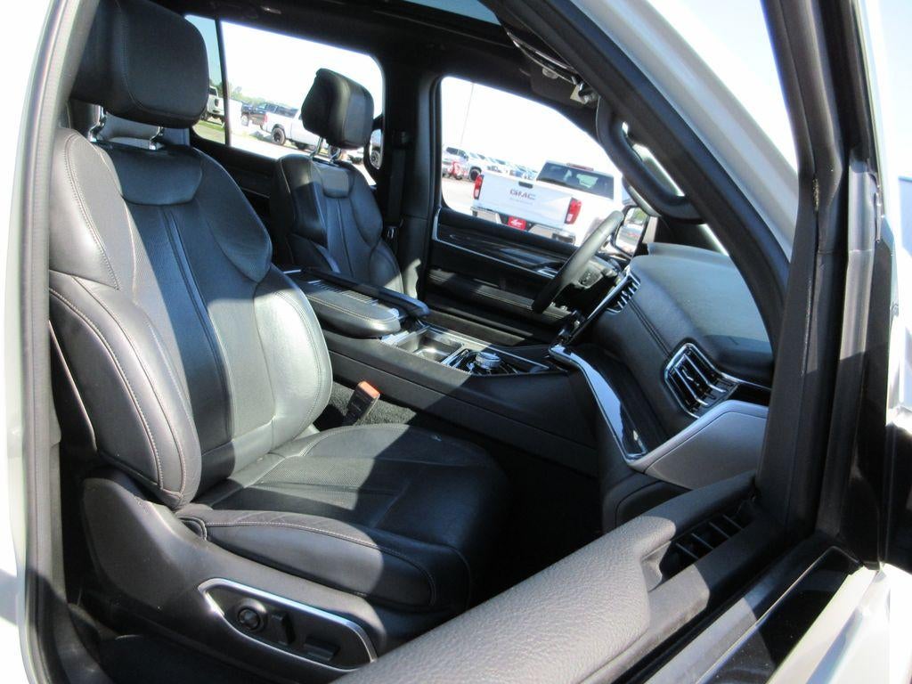 2022 Jeep Wagoneer Series II 4x4
