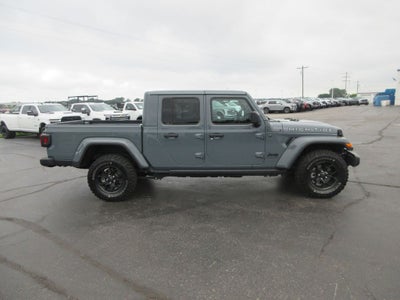 2025 Jeep Gladiator High Tide