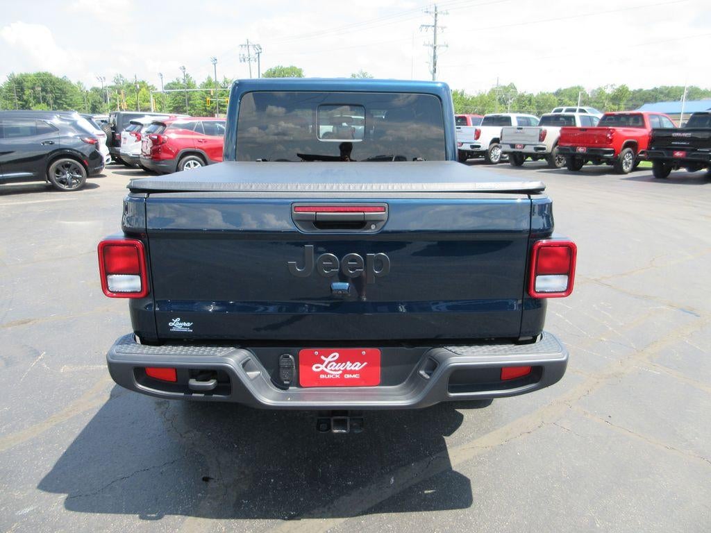 2025 Jeep Gladiator Nighthawk