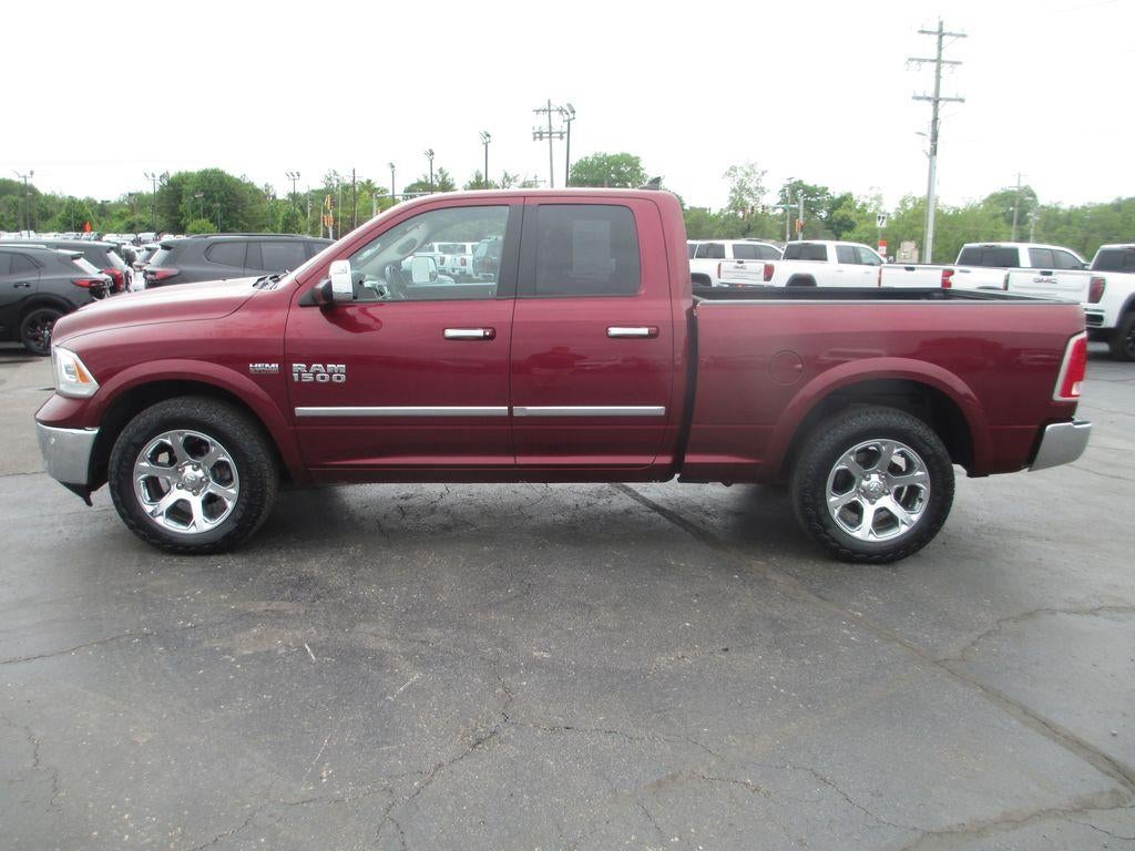 2017 RAM 1500 Laramie Quad Cab 4x4 6'4" Box