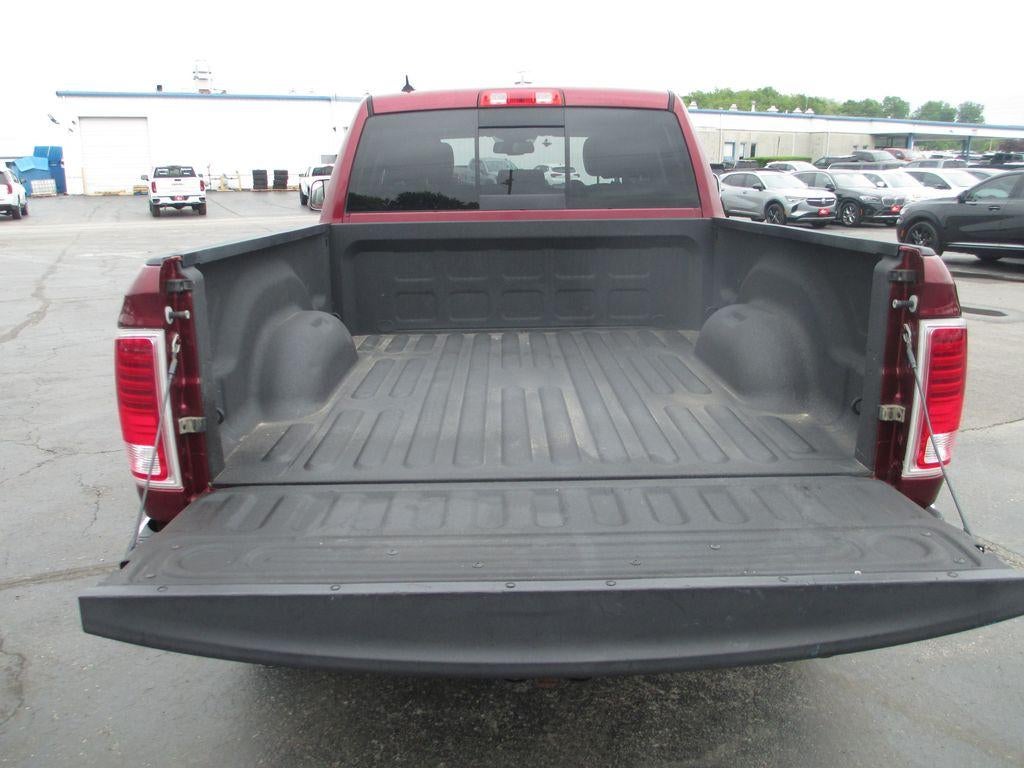 2017 RAM 1500 Laramie Quad Cab 4x4 6'4" Box