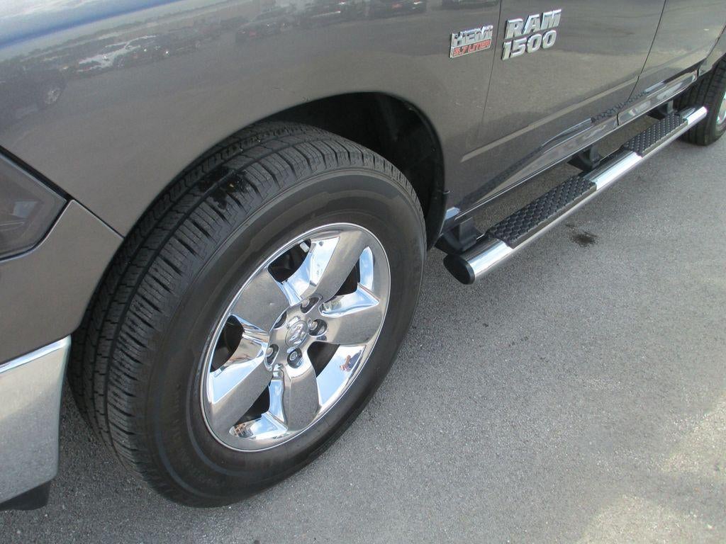 2018 RAM 1500 Big Horn Crew Cab 4x4 5'7" Box
