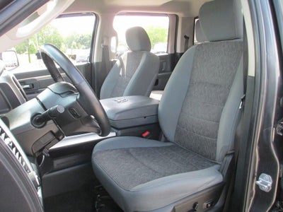 2018 RAM 1500 Big Horn Crew Cab 4x4 5'7" Box