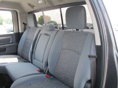2018 RAM 1500 Big Horn Crew Cab 4x4 5'7" Box