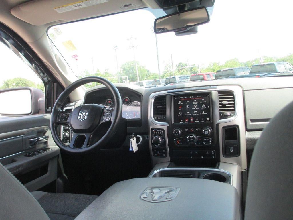 2018 RAM 1500 Big Horn Crew Cab 4x4 5'7" Box
