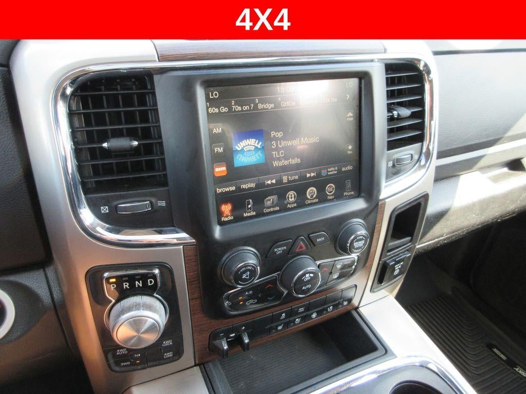 2017 RAM 1500 Laramie Crew Cab 4x4 5'7" Box
