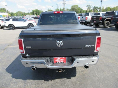 2017 RAM 1500 Laramie Crew Cab 4x4 5'7" Box