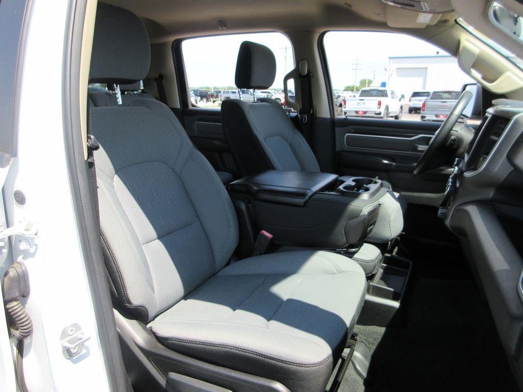2020 RAM 1500 Big Horn Crew Cab 4x2 5'7" Box