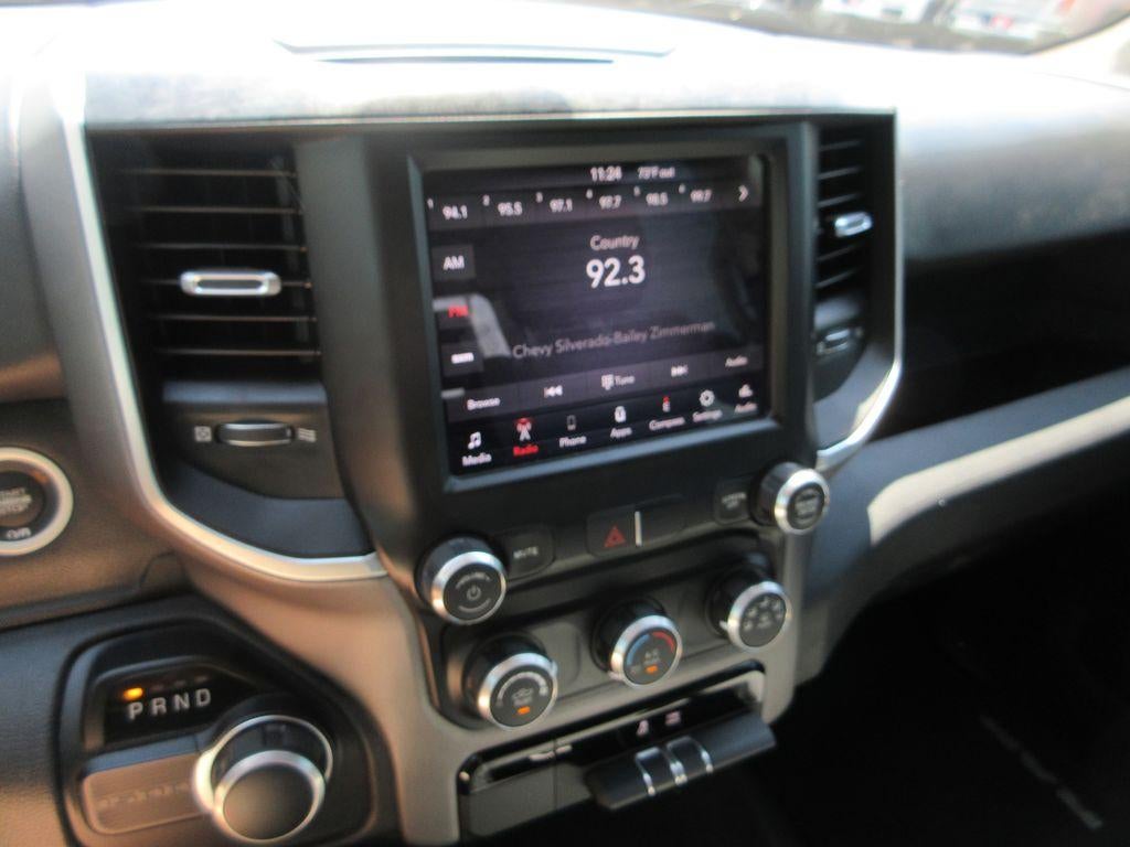 2020 RAM 1500 Big Horn Crew Cab 4x2 5'7" Box