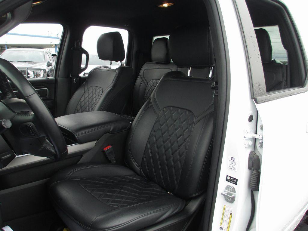 2022 RAM 1500 Big Horn Quad Cab 4x4 6'4" Box