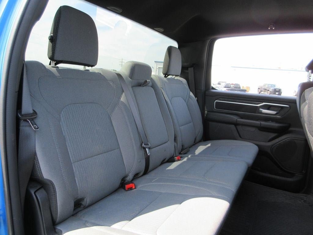 2024 RAM 1500 Big Horn Crew Cab 4x4 5'7" Box