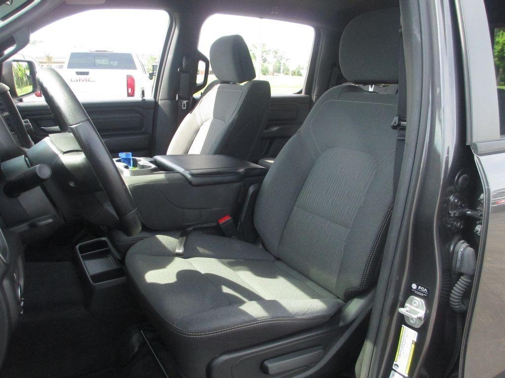 2023 RAM 1500 Tradesman Crew Cab 4x4 5'7" Box