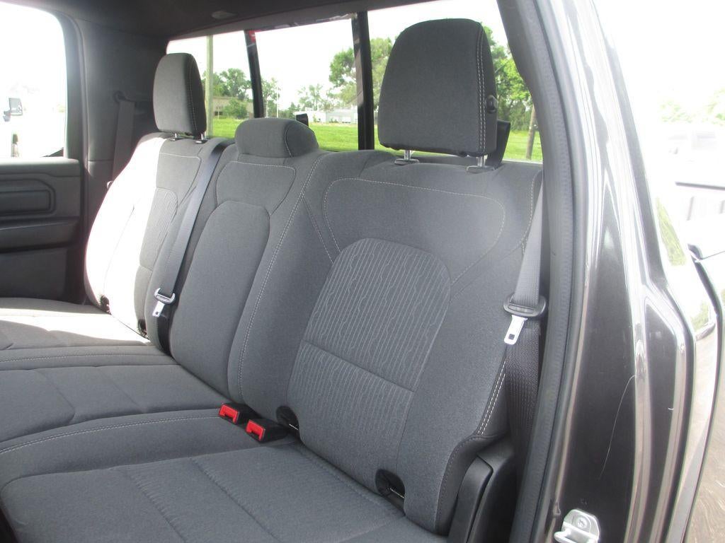 2023 RAM 1500 Tradesman Crew Cab 4x4 5'7" Box