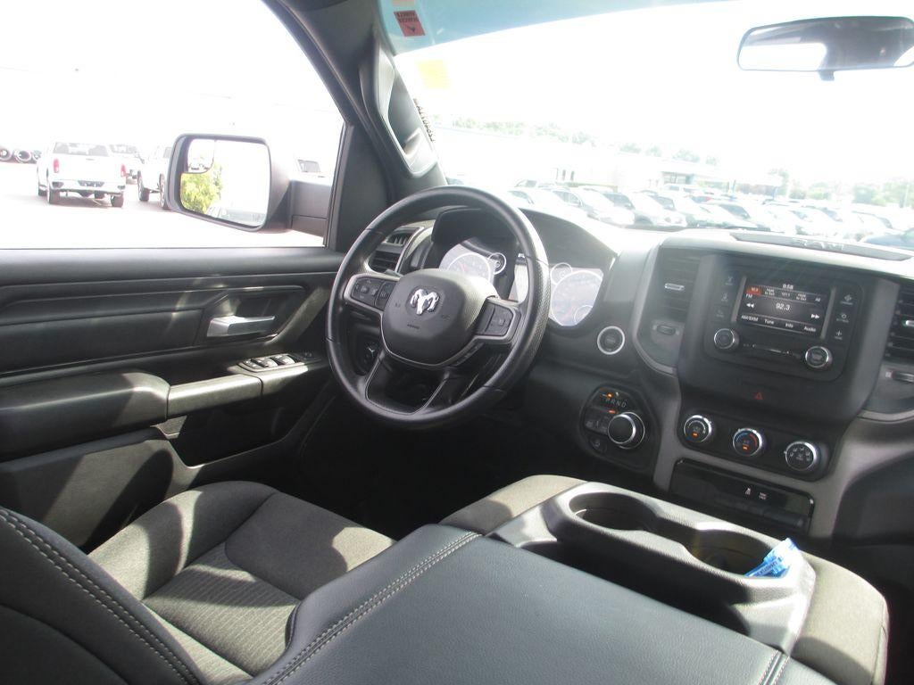 2023 RAM 1500 Tradesman Crew Cab 4x4 5'7" Box