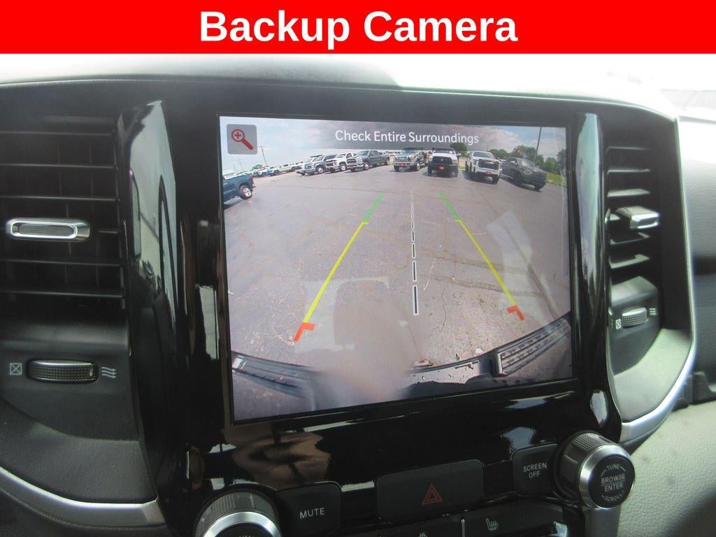 2022 RAM 1500 Big Horn Quad Cab 4x4 6'4" Box