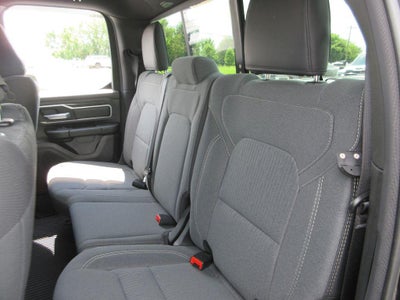 2022 RAM 1500 Big Horn Quad Cab 4x4 6'4" Box