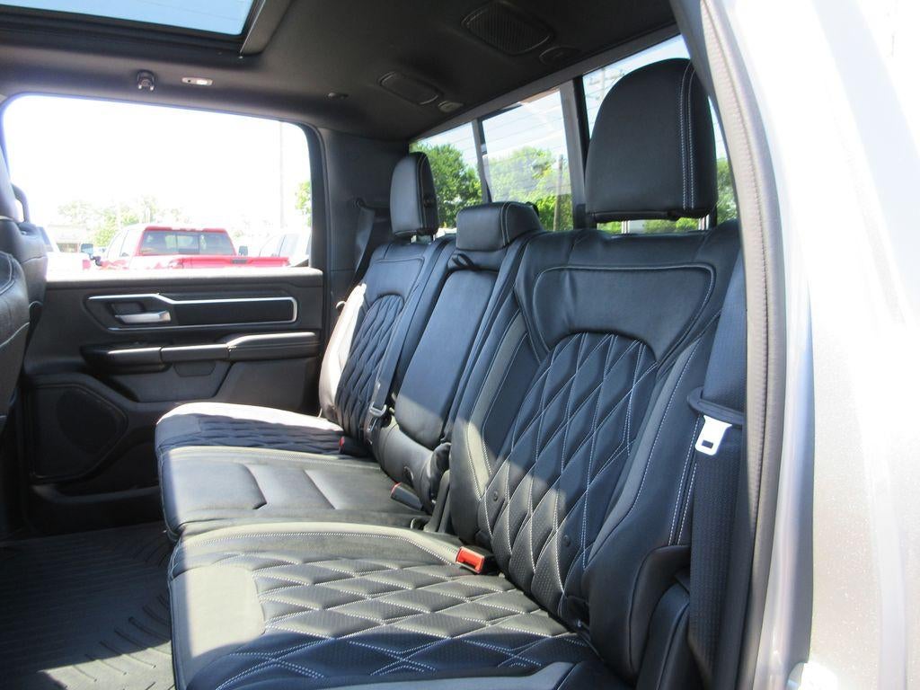 2025 RAM 1500 Big Horn Crew Cab 4x4 5'7" Box