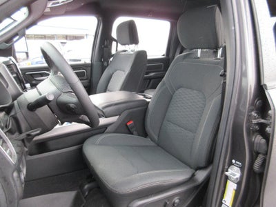 2025 RAM 1500 Big Horn Crew Cab 4x4 5'7" Box