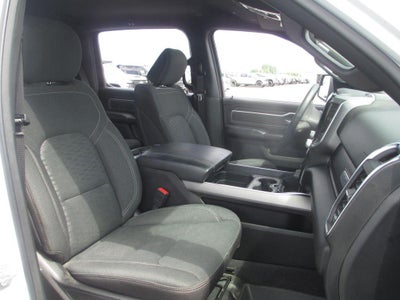 2025 RAM 1500 Big Horn Crew Cab 4x4 5'7" Box