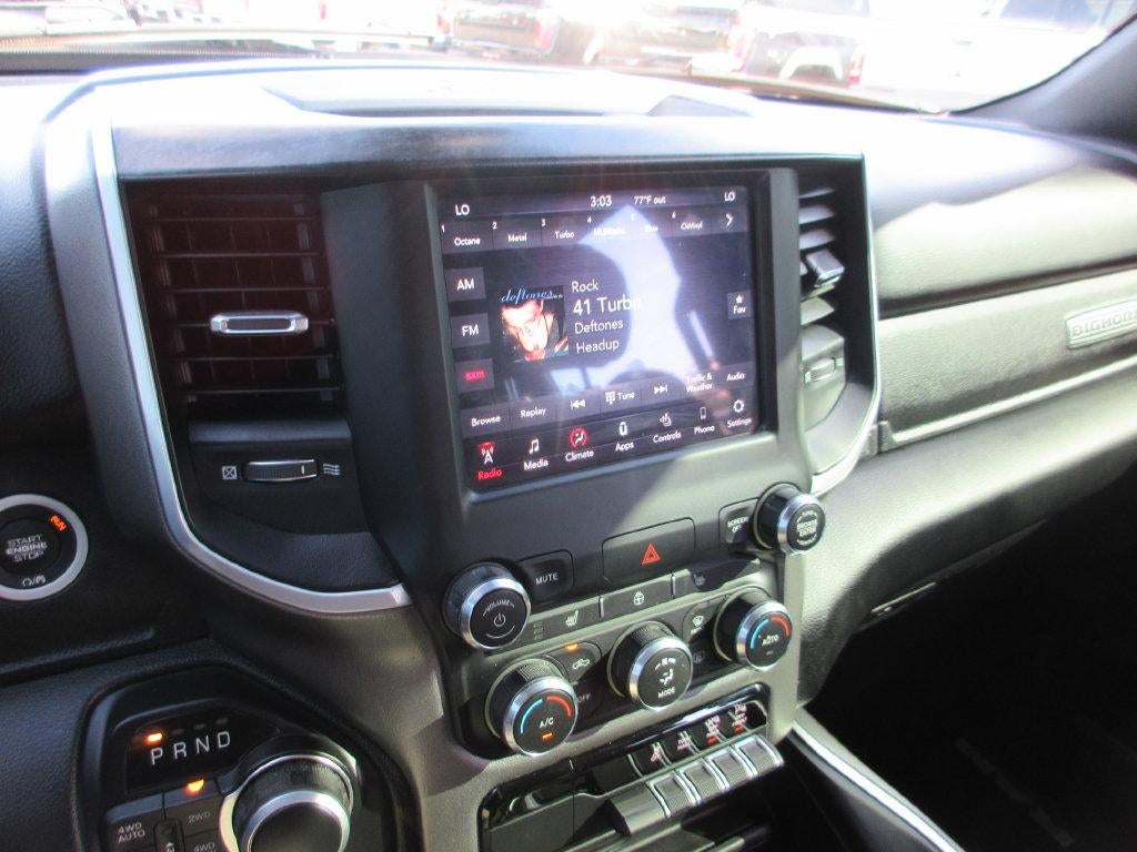 2020 RAM 1500 Big Horn Crew Cab 4x4 5'7" Box