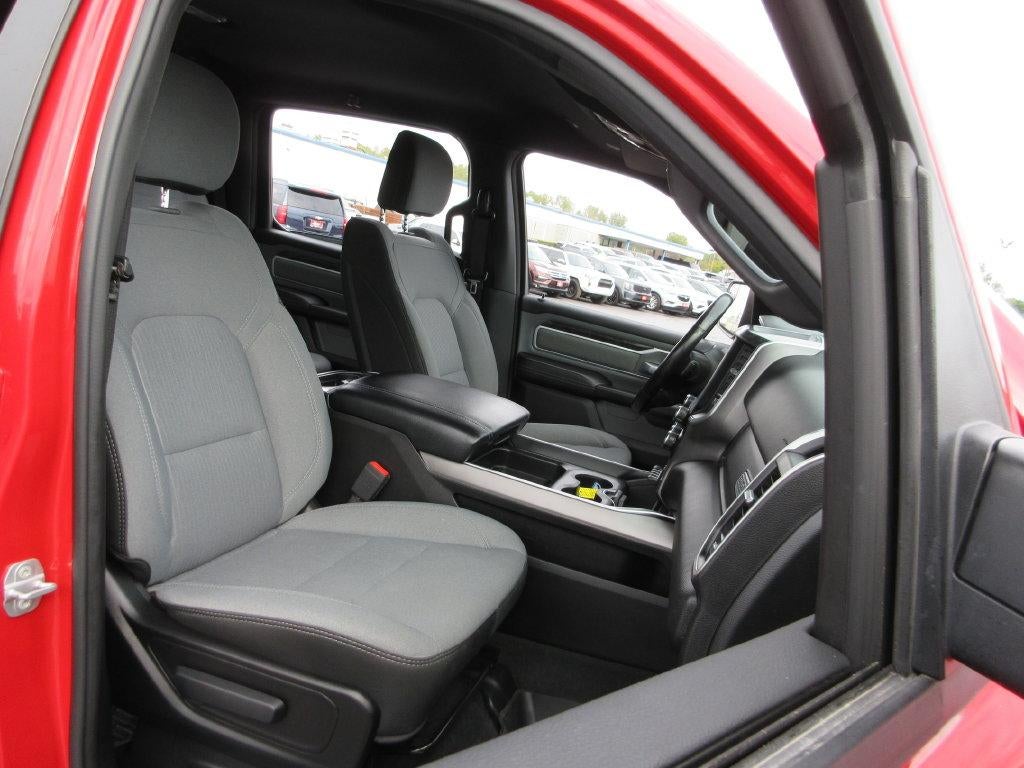 2021 RAM 1500 Big Horn Crew Cab 4x4 5'7" Box