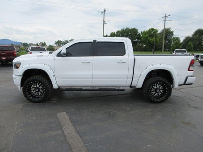 2020 RAM 1500 Big Horn Crew Cab 4x4 5'7" Box