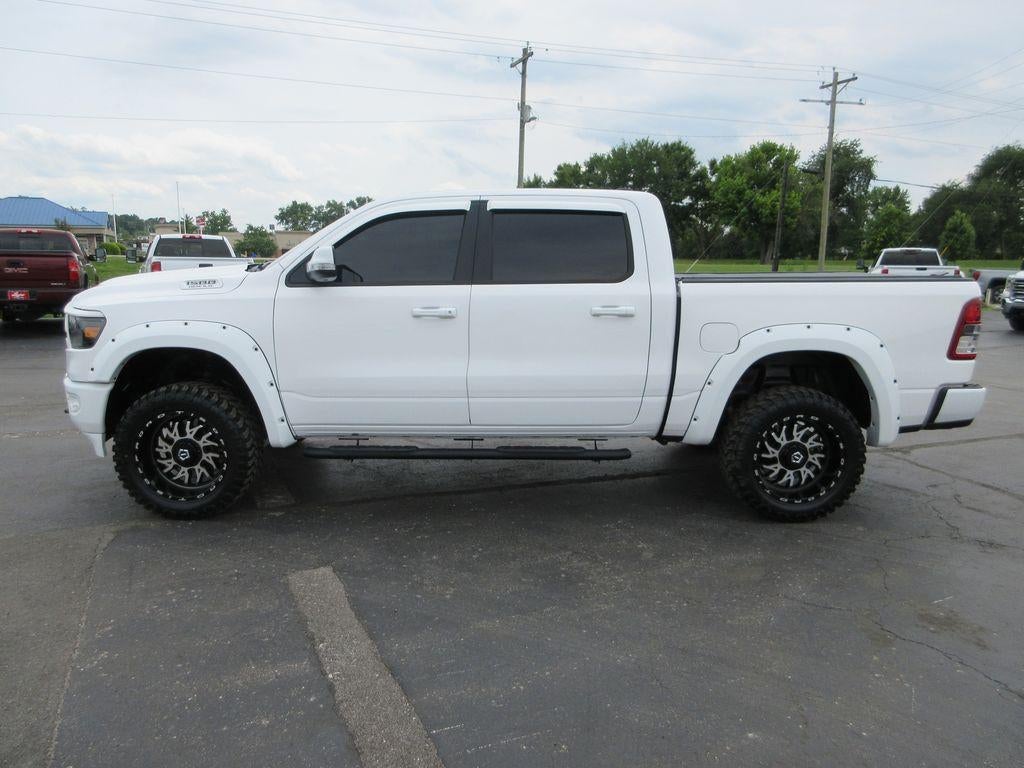 2020 RAM 1500 Big Horn Crew Cab 4x4 5'7" Box