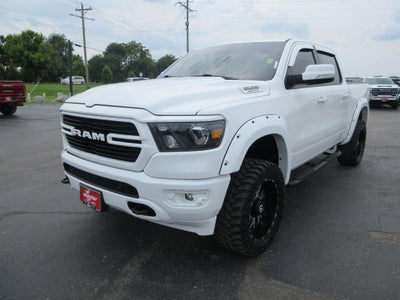 2020 RAM 1500 Big Horn Crew Cab 4x4 5'7" Box