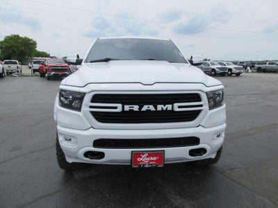 2020 RAM 1500 Big Horn Crew Cab 4x4 5'7" Box