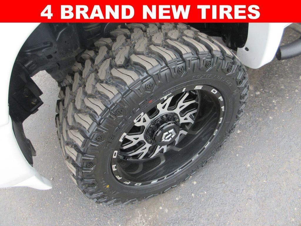 2020 RAM 1500 Big Horn Crew Cab 4x4 5'7" Box