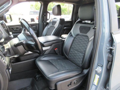 2021 RAM 1500 Big Horn Crew Cab 4x4 5'7" Box