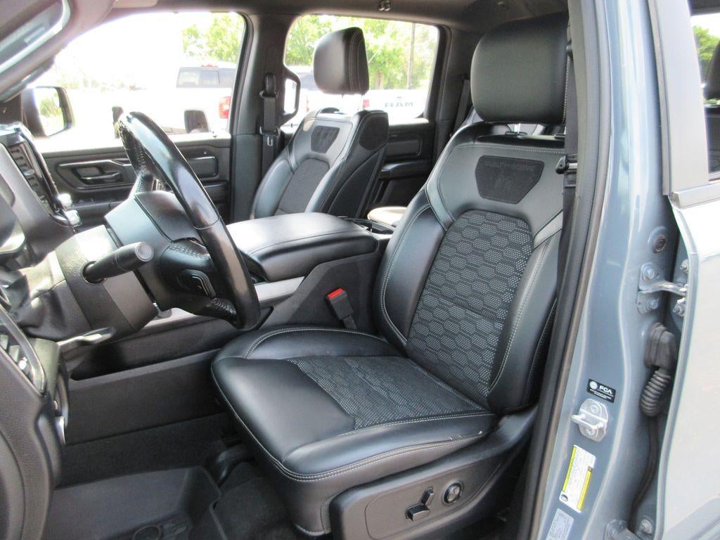 2021 RAM 1500 Big Horn Crew Cab 4x4 5'7" Box